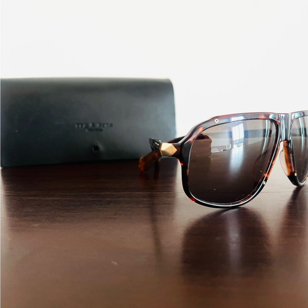Rag & Bone men’s Tortoiseshell Sunglasses